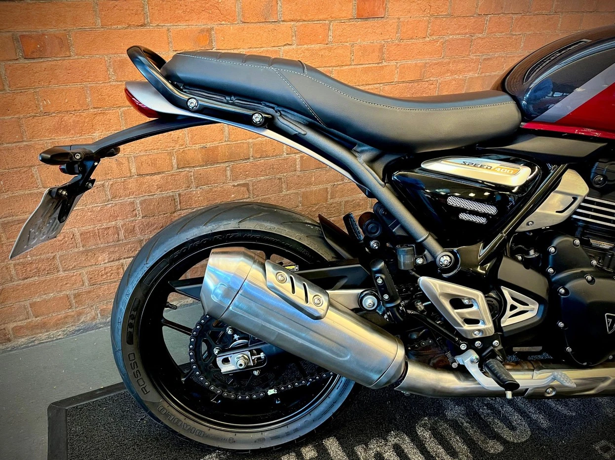 TRIUMPH SPEED 400