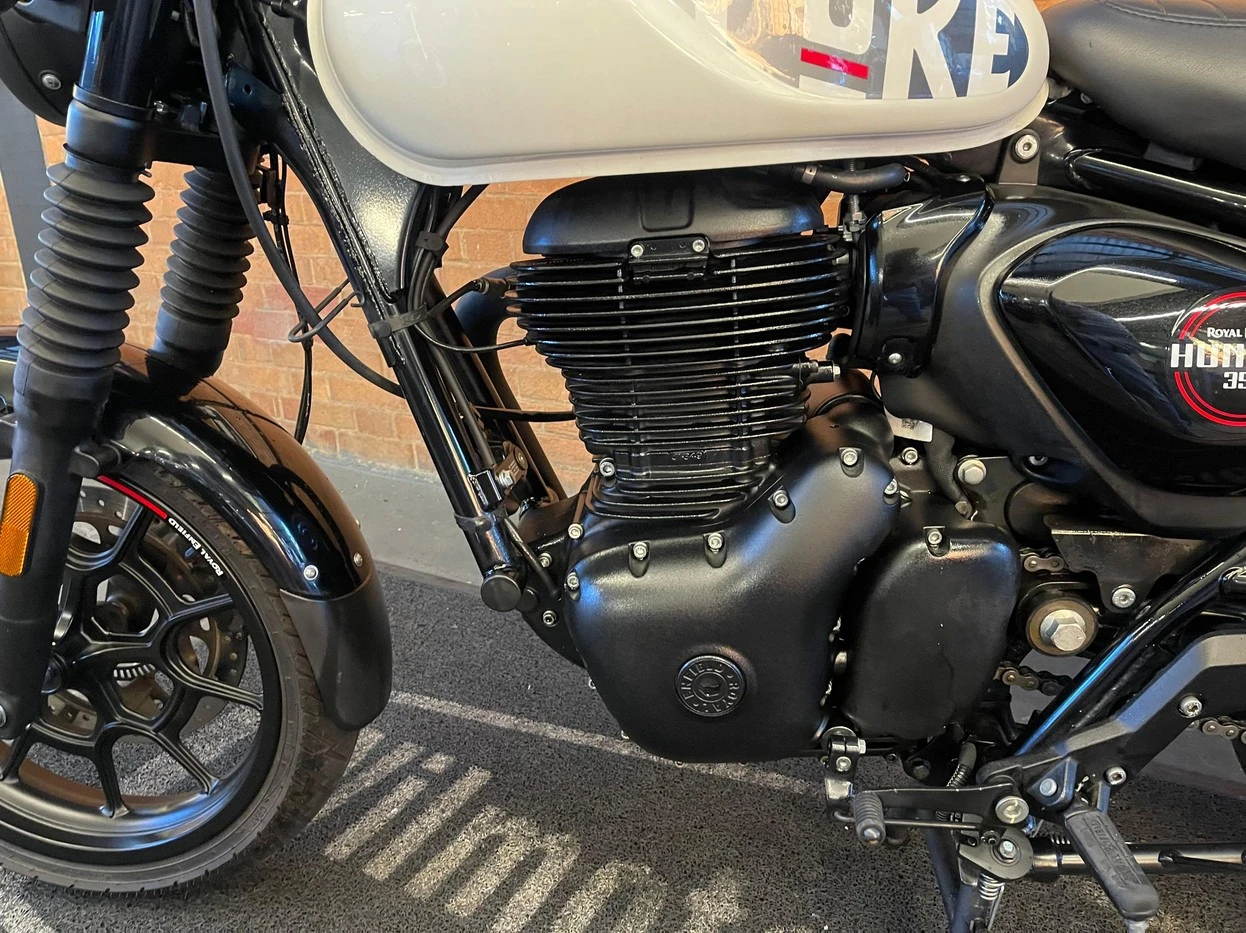 ROYAL ENFIELD HUNTER 350