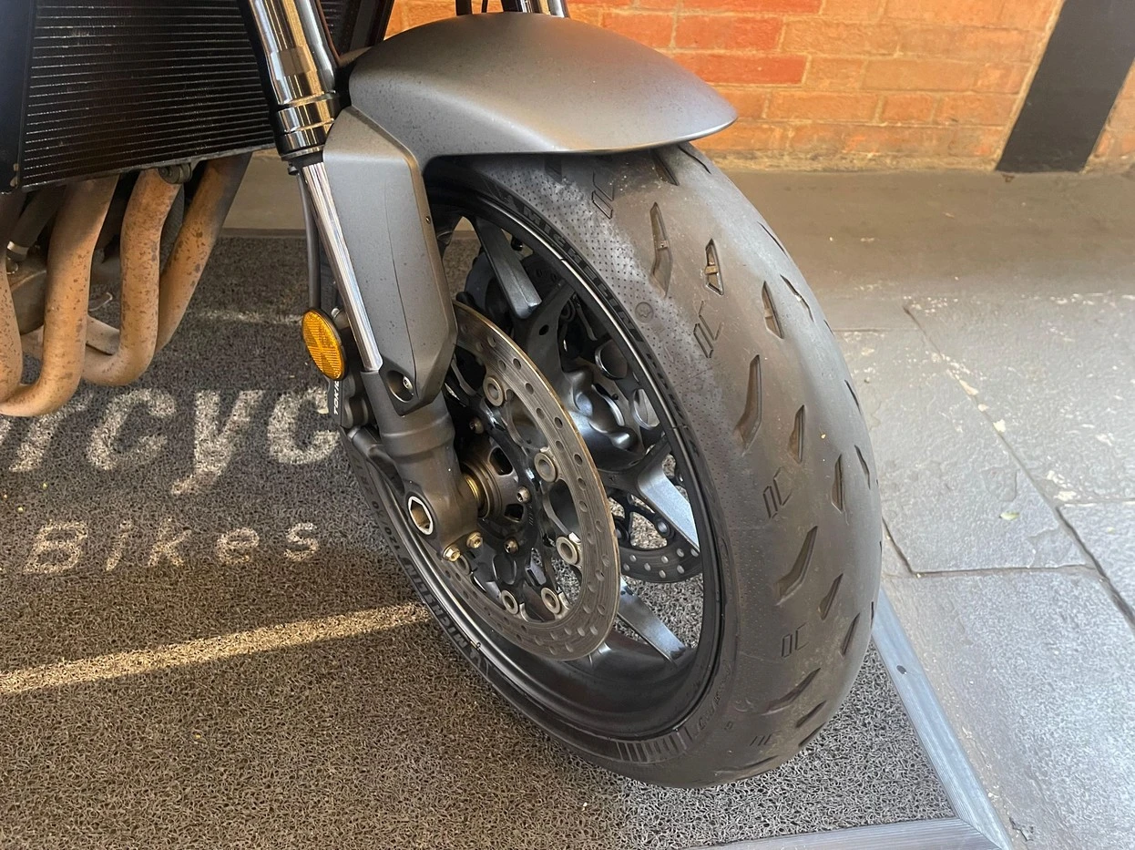 HONDA CB 1000R ABS