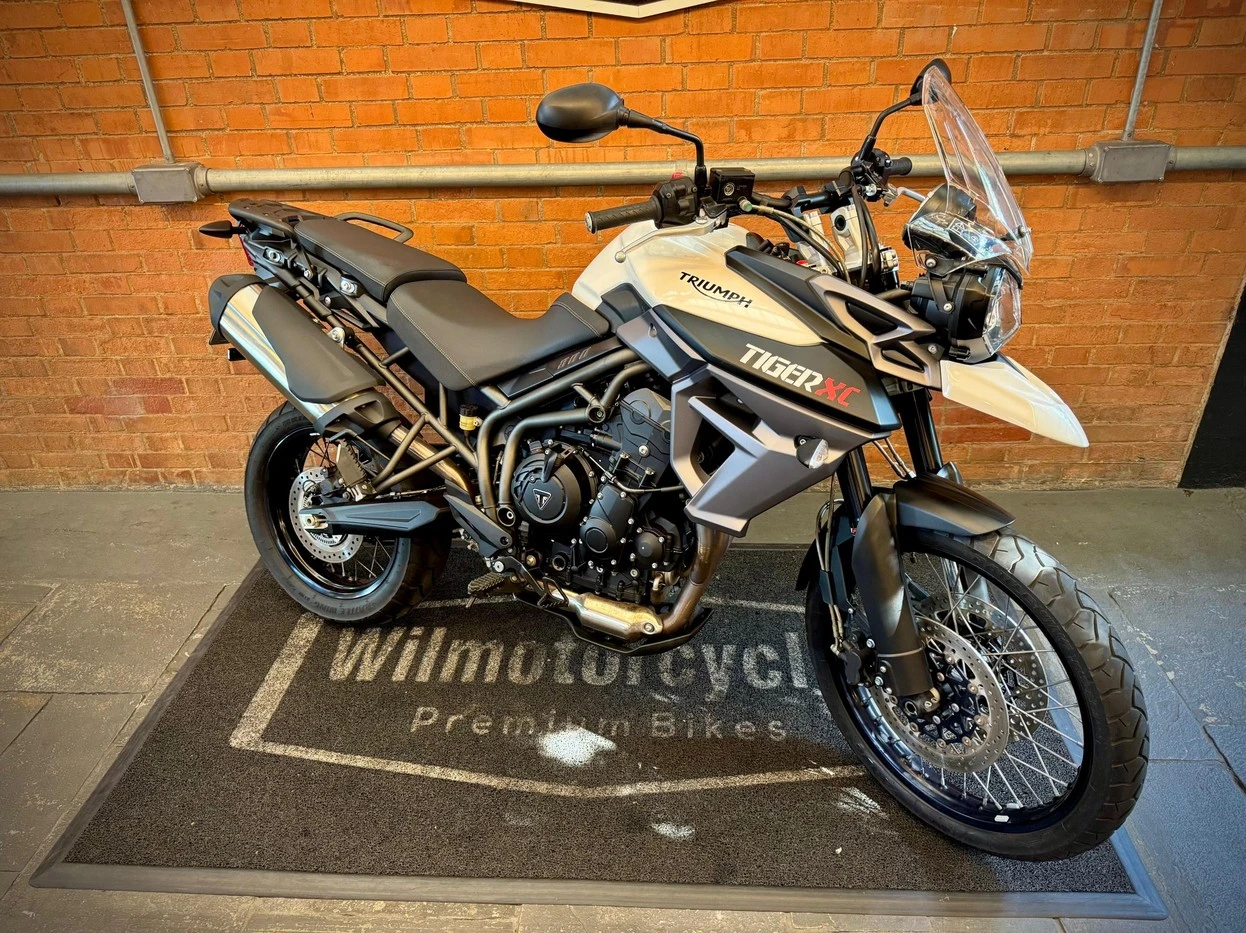 TRIUMPH TIGER 800XC