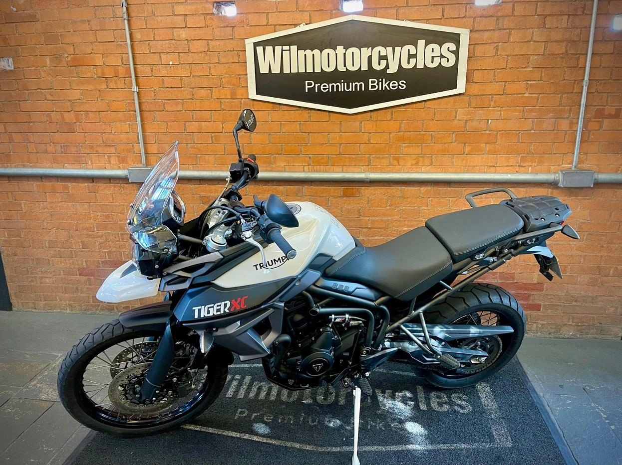 TRIUMPH TIGER 800XC