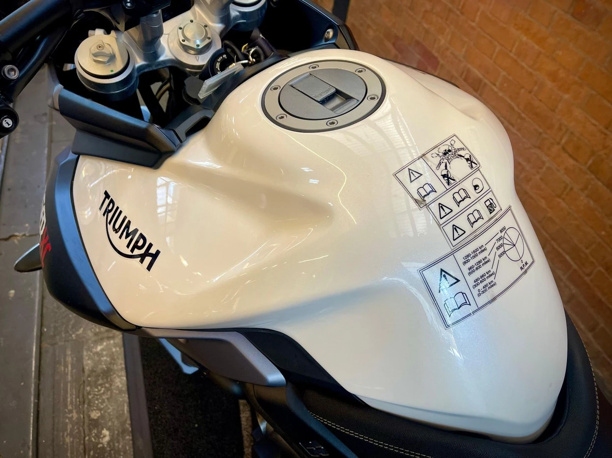 TRIUMPH TIGER 800XC