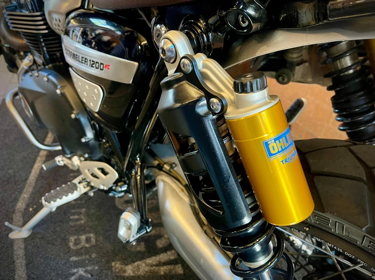 TRIUMPH BONNEVILLE SCRAMBLER 1200 XC