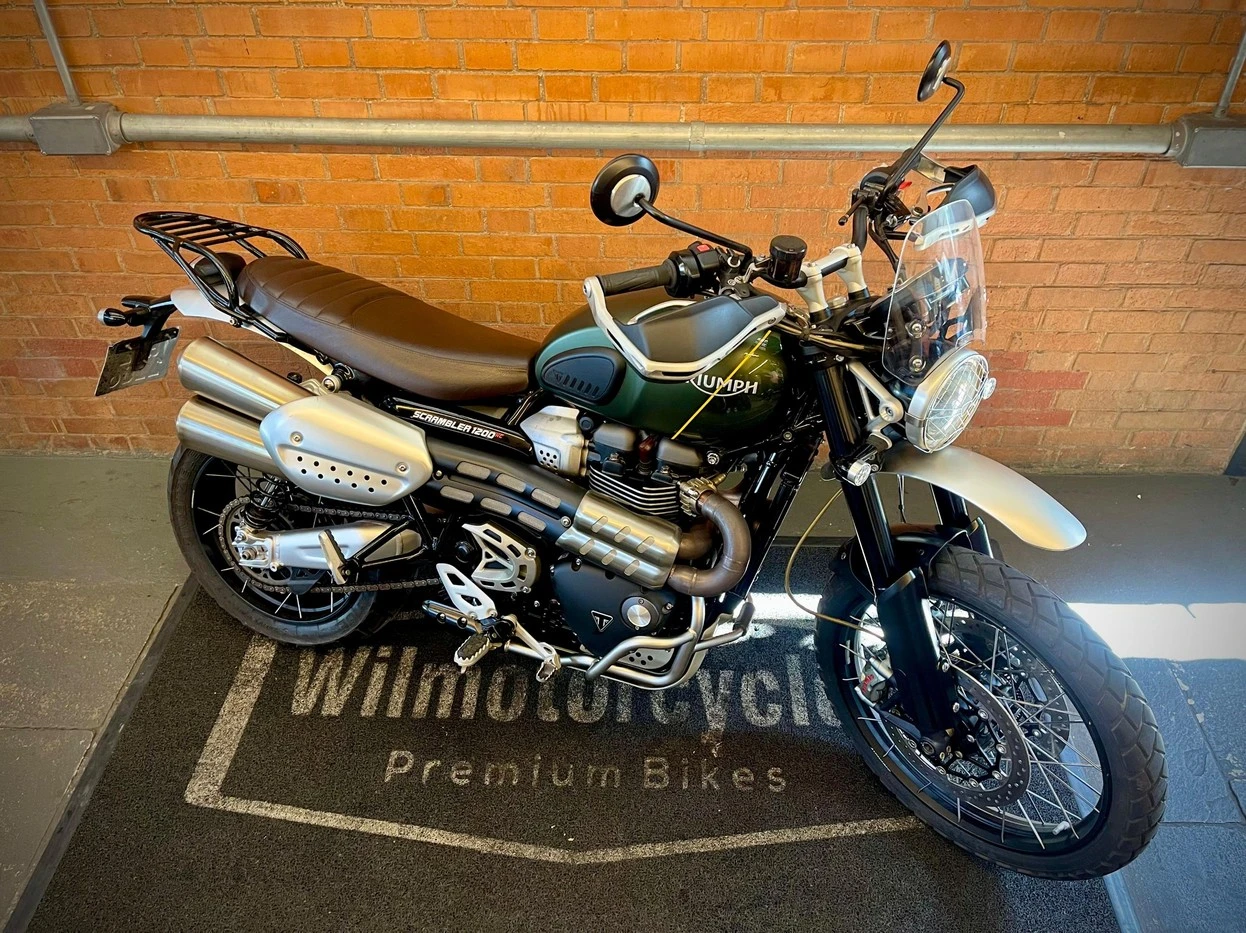 TRIUMPH BONNEVILLE SCRAMBLER 1200 XC