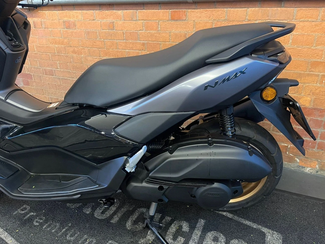 YAMAHA NMAX 160 ABS