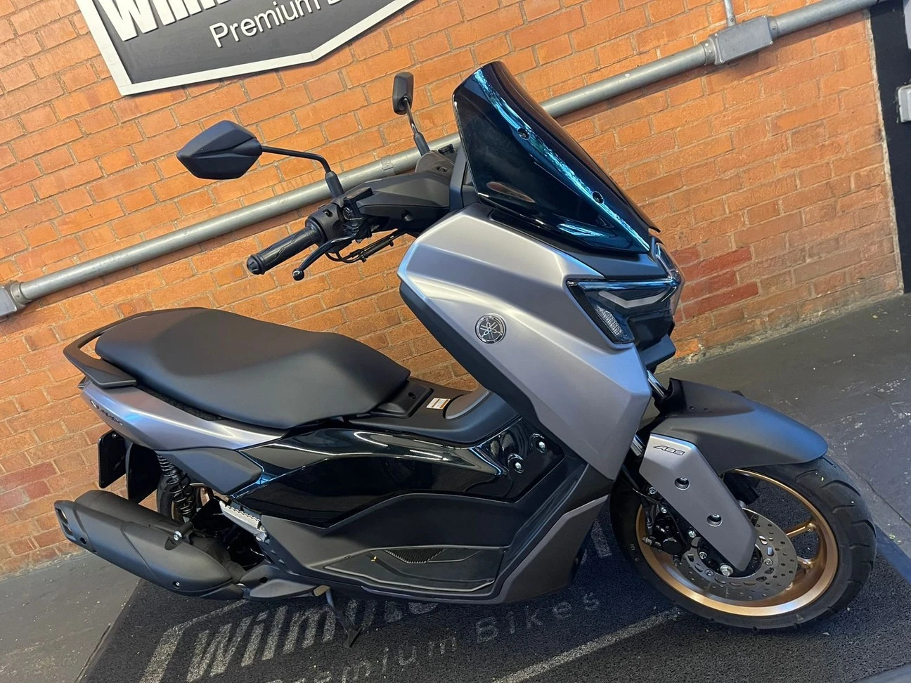YAMAHA NMAX 160 ABS