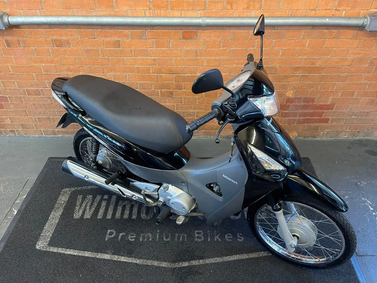 HONDA BIZ 125 ES