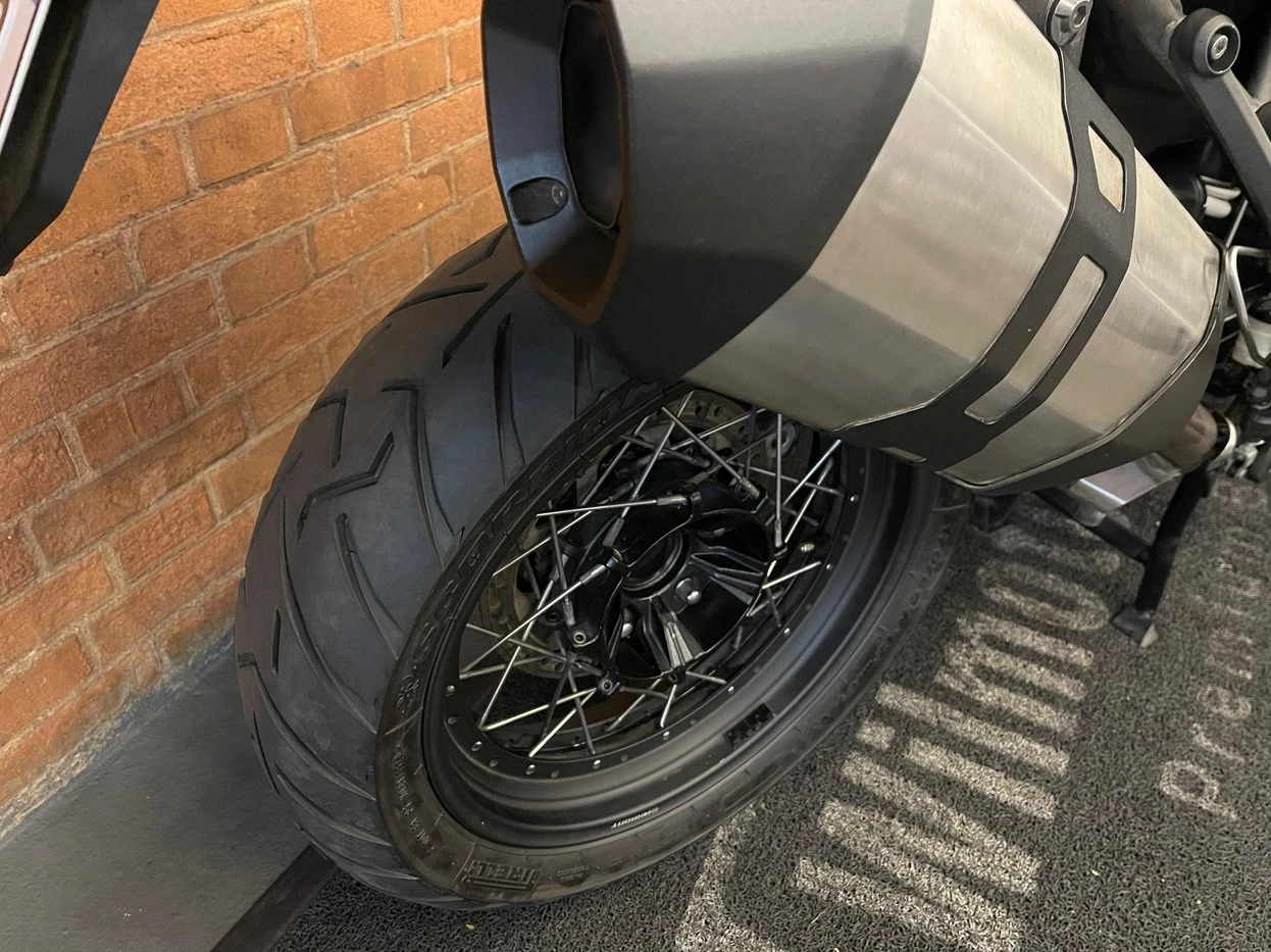 TRIUMPH TIGER EXPLORER XCX