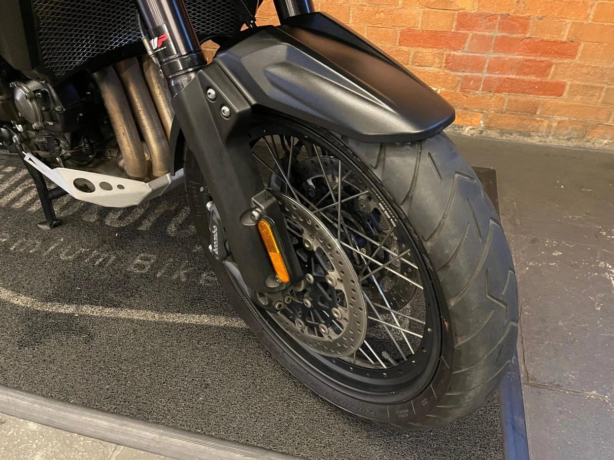 TRIUMPH TIGER EXPLORER XCX