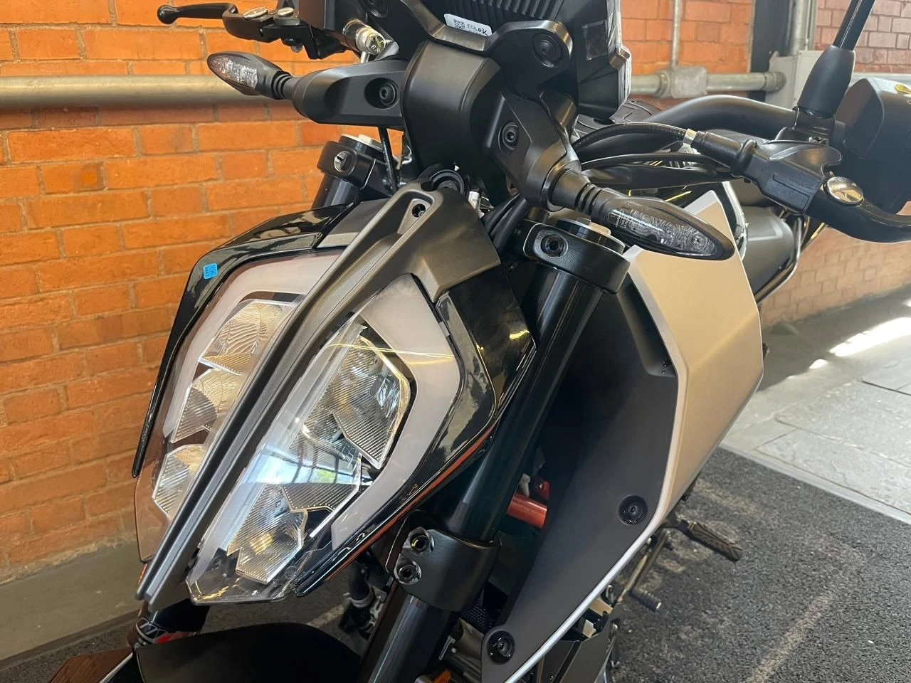 KTM DUKE 390 ABS