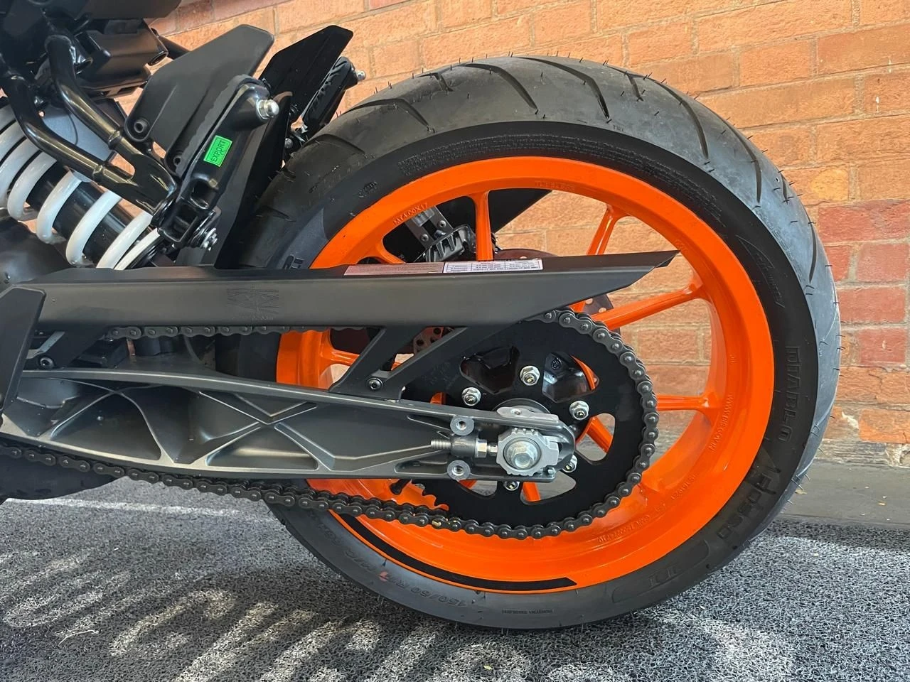 KTM DUKE 390 ABS