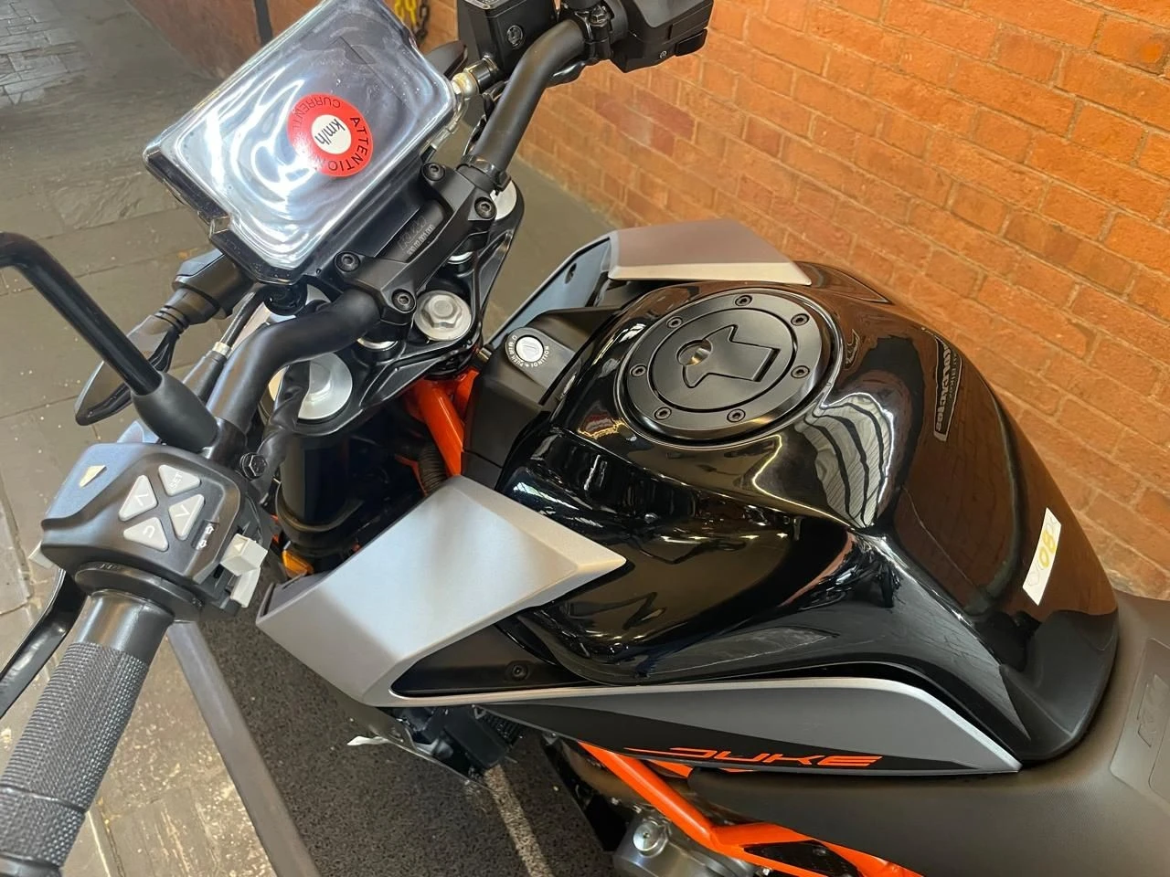KTM DUKE 390 ABS