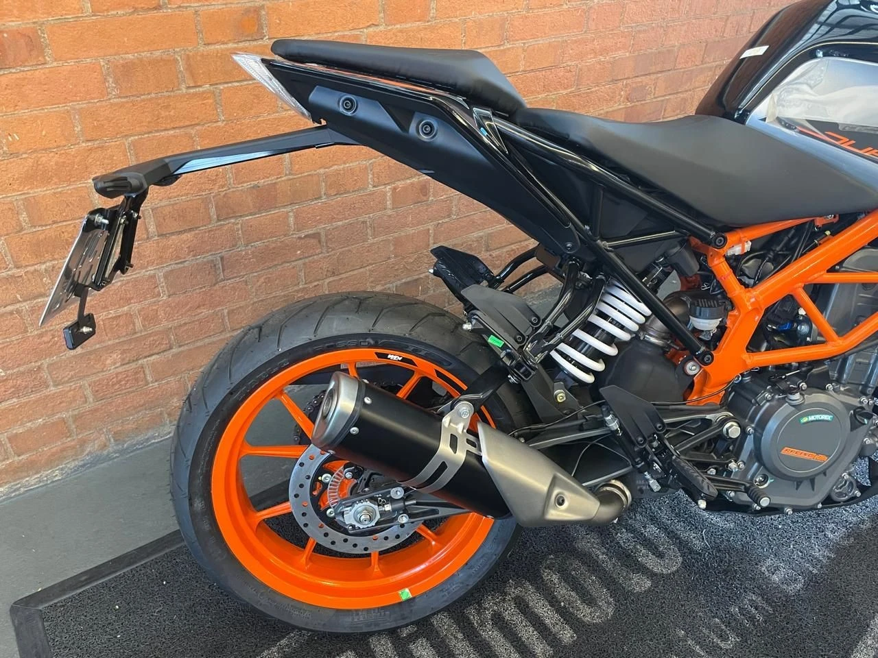 KTM DUKE 390 ABS