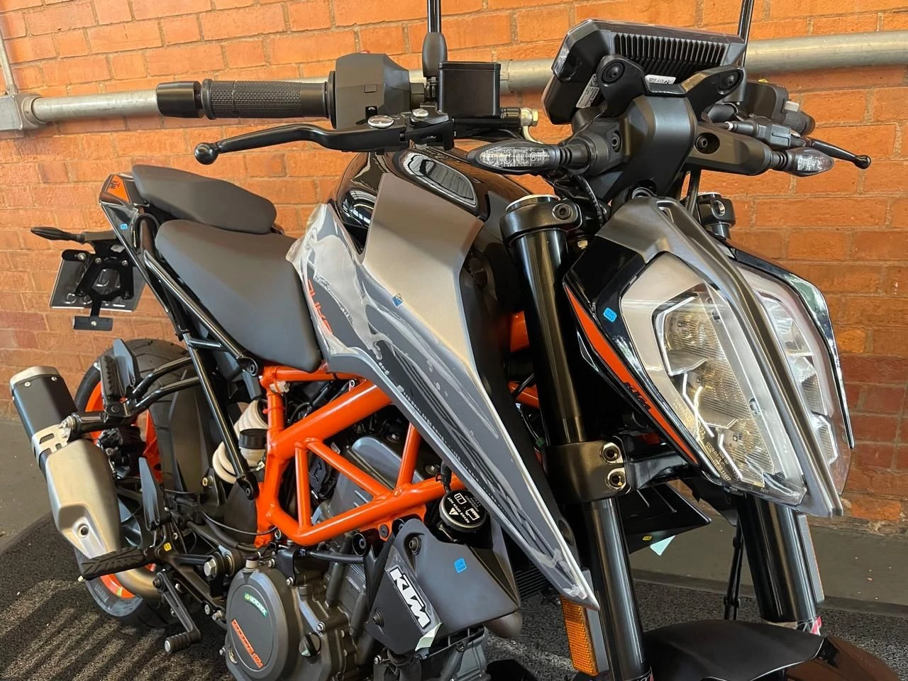 KTM DUKE 390 ABS