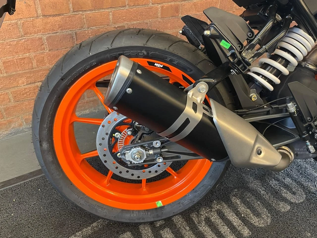 KTM DUKE 390 ABS