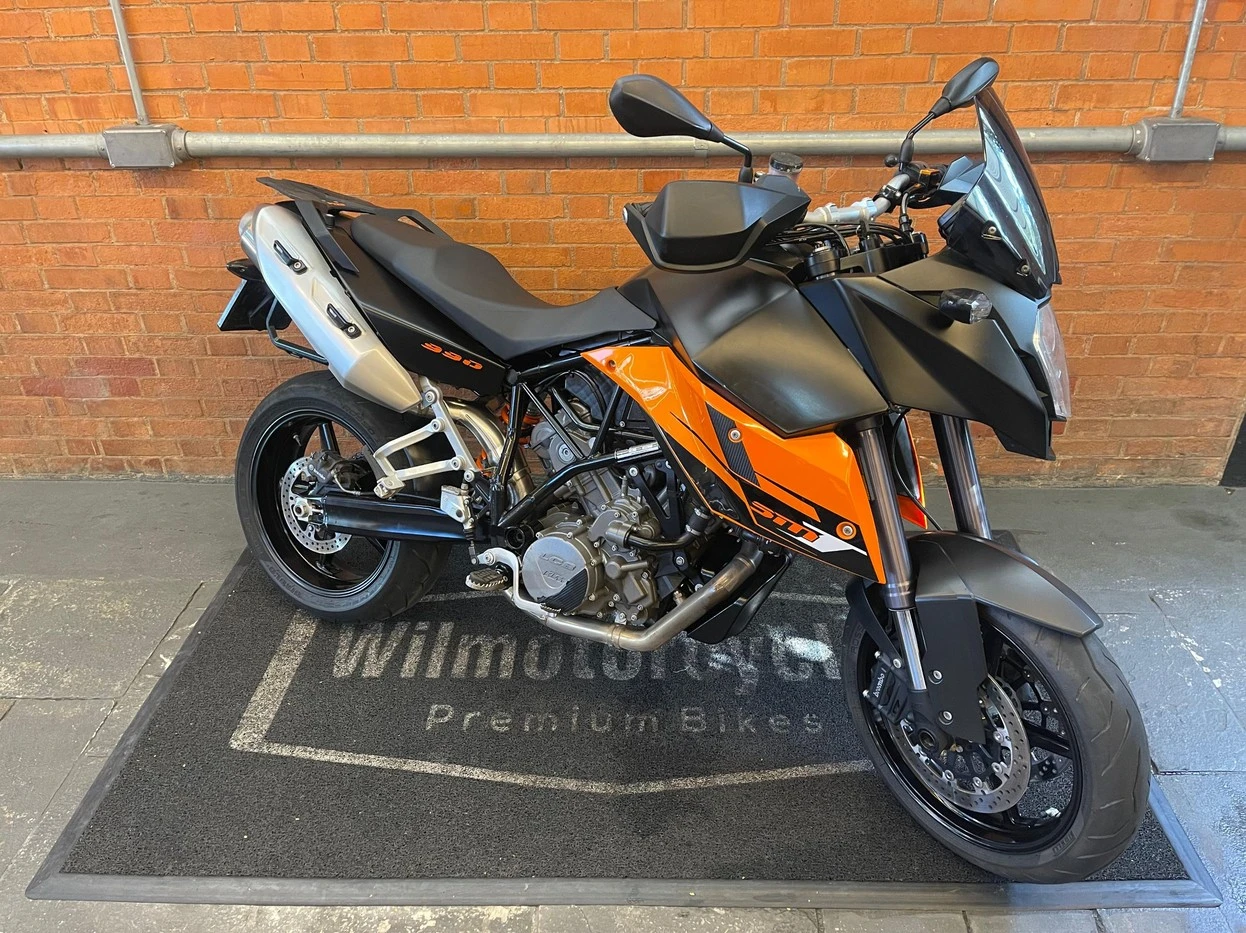 KTM SUPERMOTO 990T