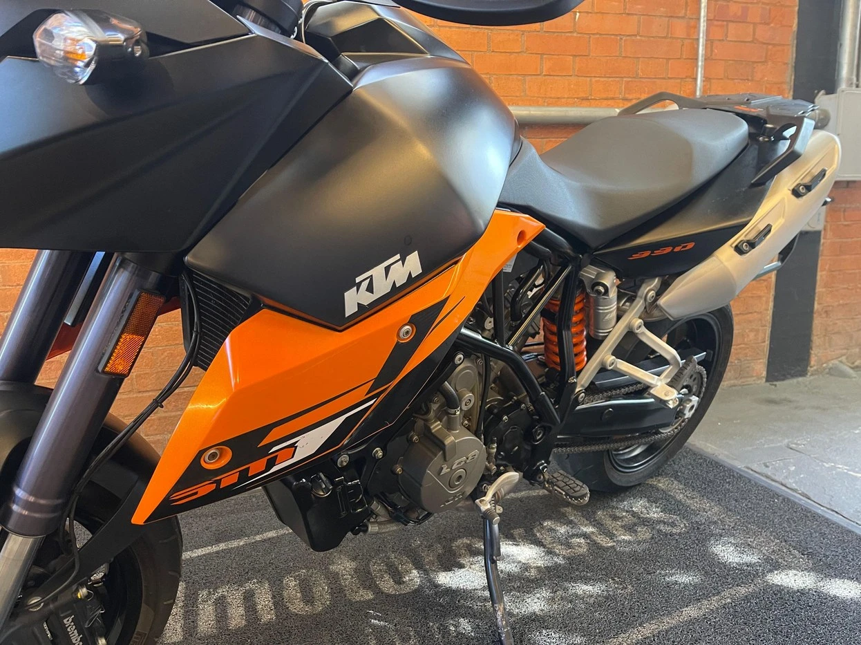 KTM SUPERMOTO 990T
