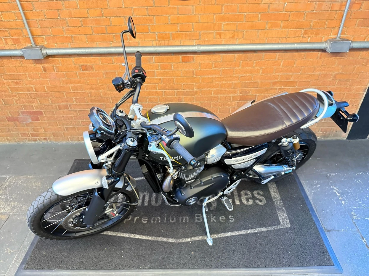 TRIUMPH BONNEVILLE SCRAMBLER 1200 XC