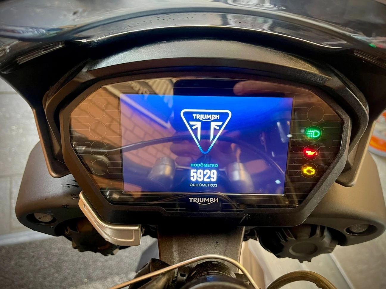 TRIUMPH STREET TRIPLE 765 RS