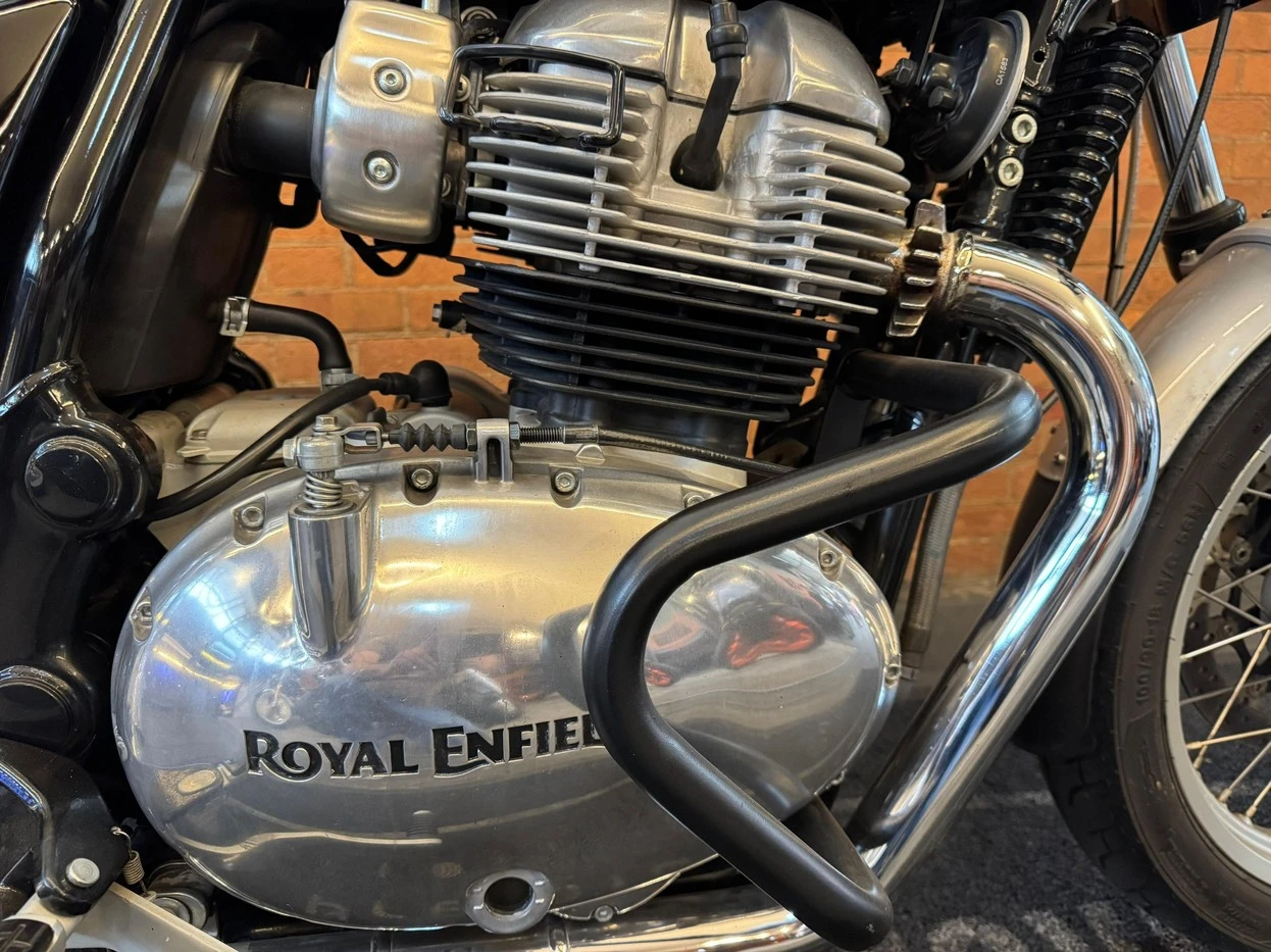 ROYAL ENFIELD INTERCEPTOR 