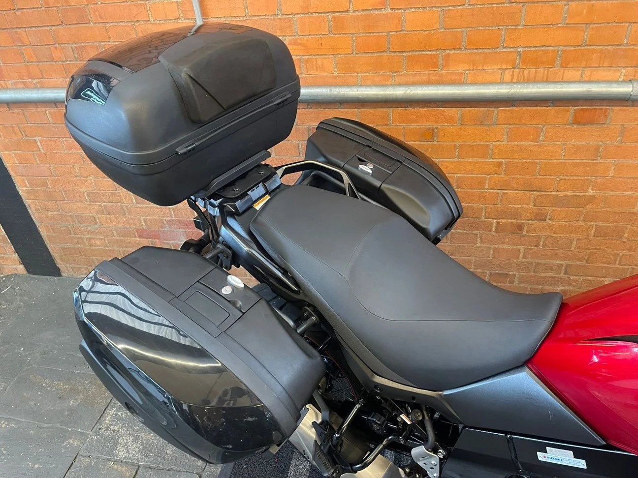 SUZUKI V-STROM 650 ADVENTURE