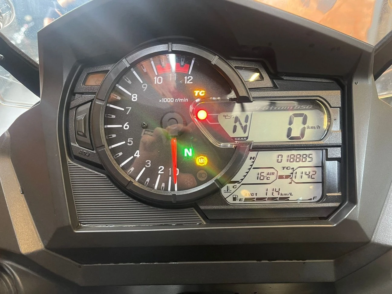 SUZUKI V-STROM 650 ADVENTURE