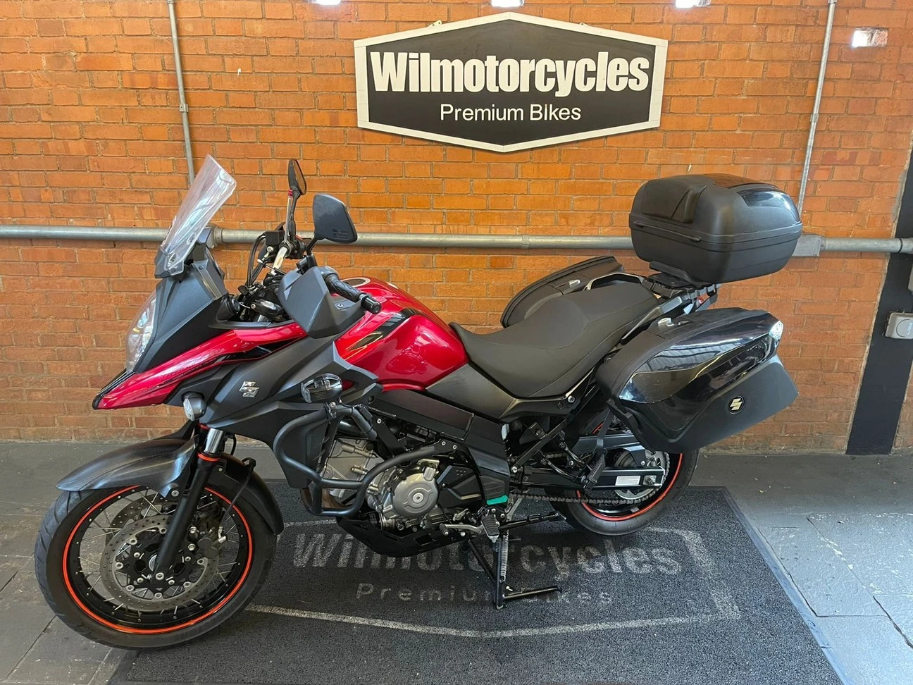 SUZUKI V-STROM 650 ADVENTURE