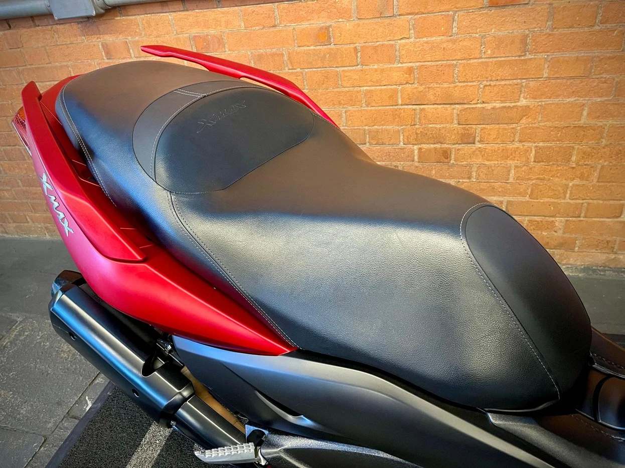 YAMAHA XMAX ABS