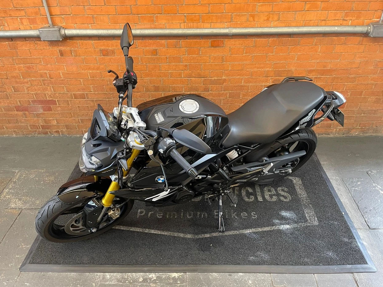 BMW G 310 R