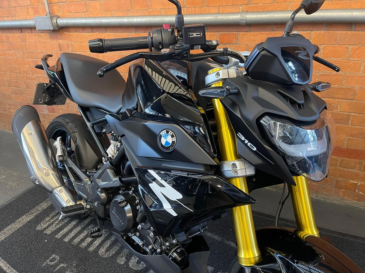 BMW G 310 R