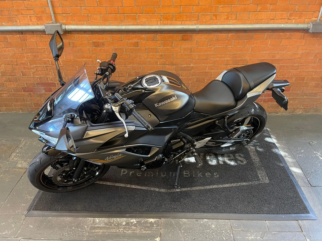 KAWASAKI NINJA 650 ABS