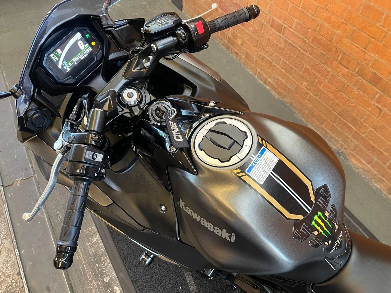 KAWASAKI NINJA 650 ABS