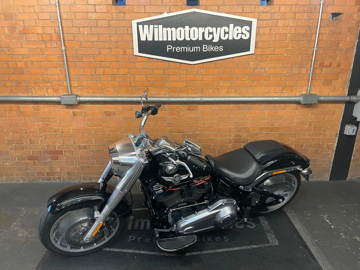 HARLEY-DAVIDSON SOFTAIL FAT BOY 114
