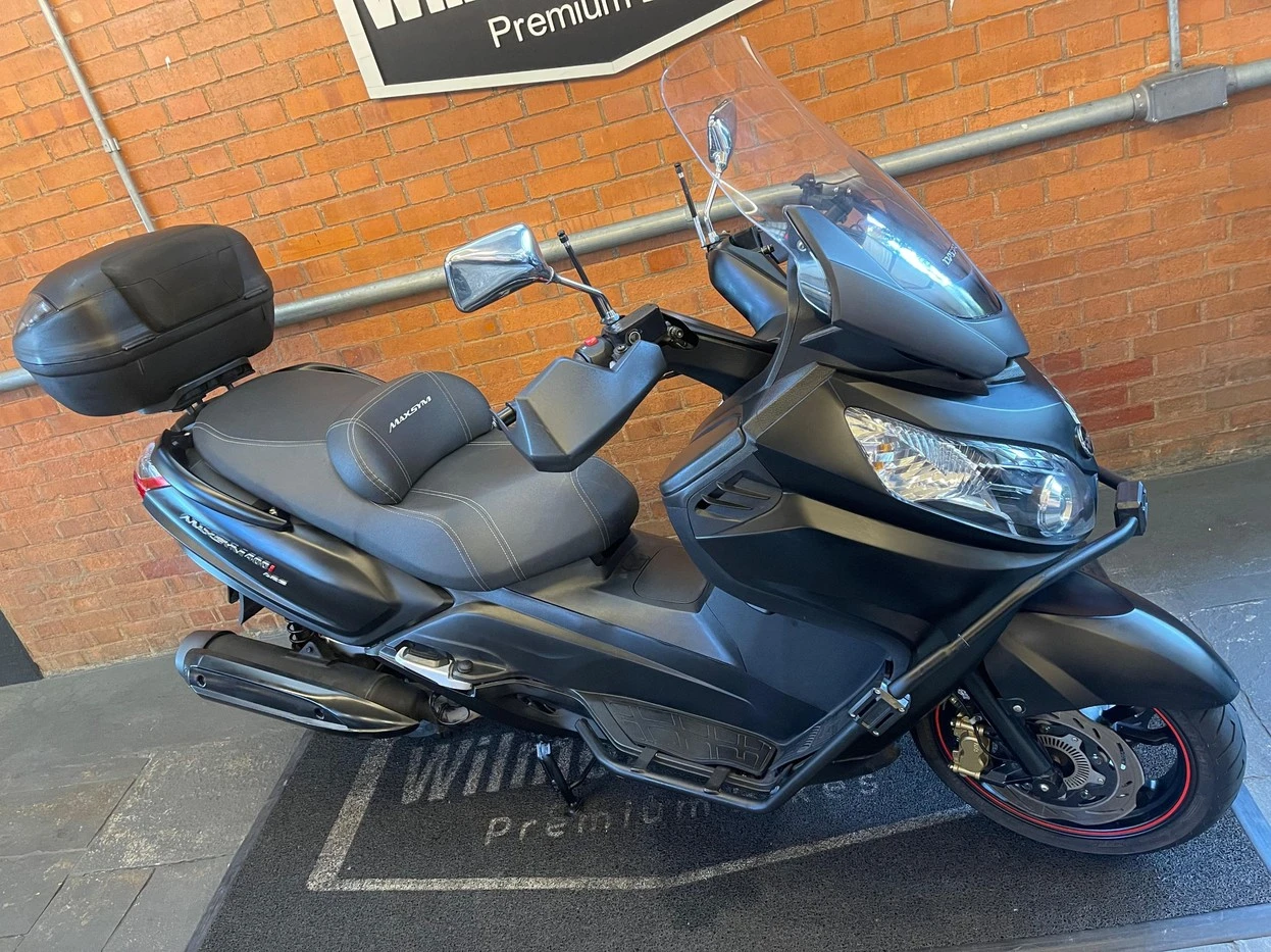 DAFRA MAXSYM 400i
