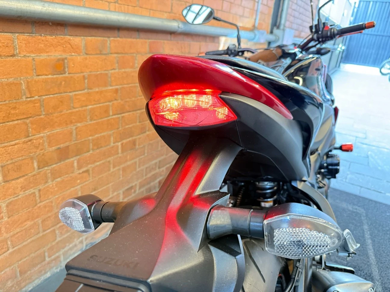 SUZUKI GSX S1000 ABS