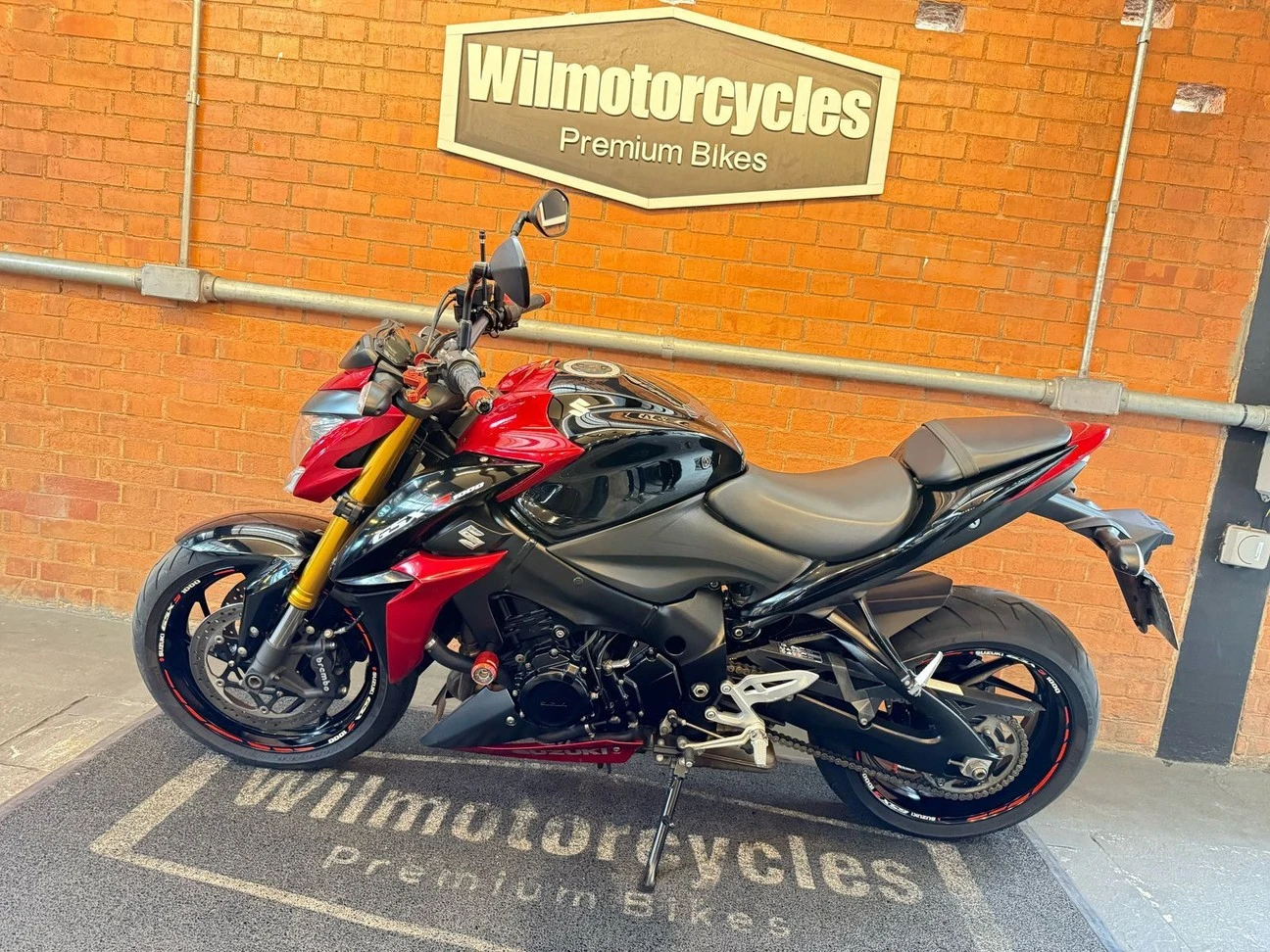 SUZUKI GSX S1000 ABS