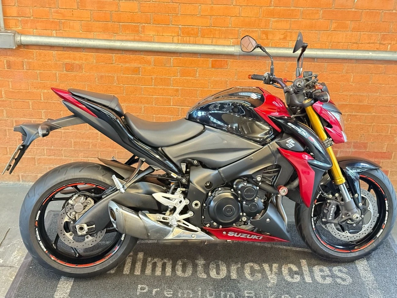 SUZUKI GSX S1000 ABS