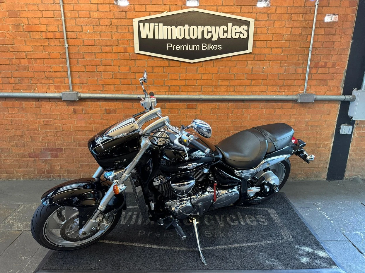 SUZUKI BOULEVARD M1500R