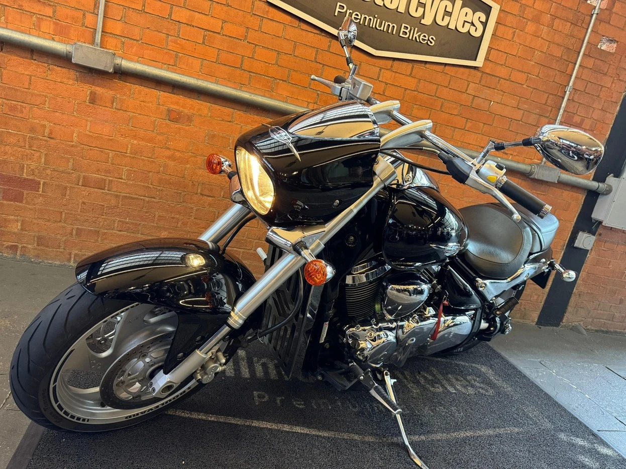 SUZUKI BOULEVARD M1500R