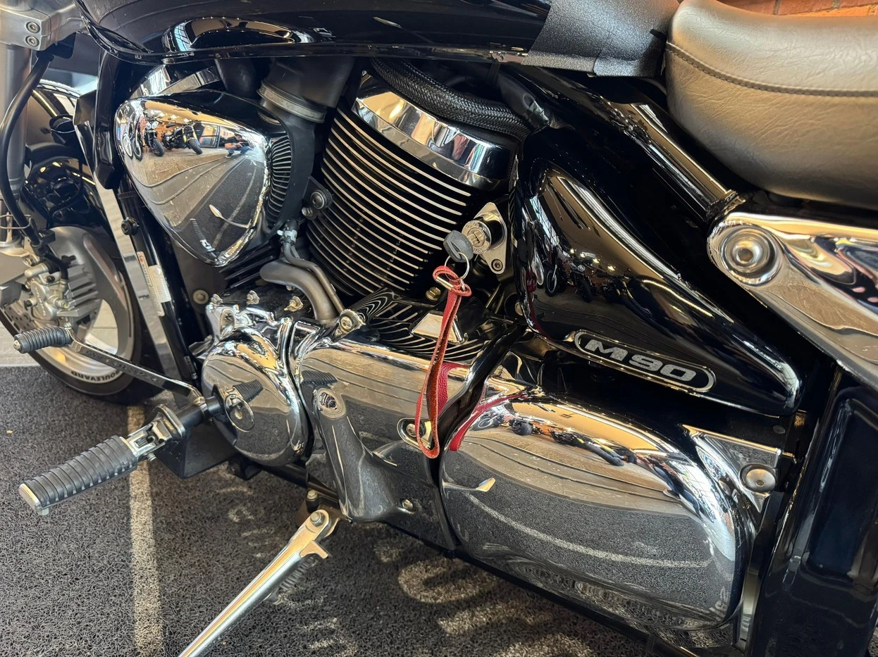 SUZUKI BOULEVARD M1500R