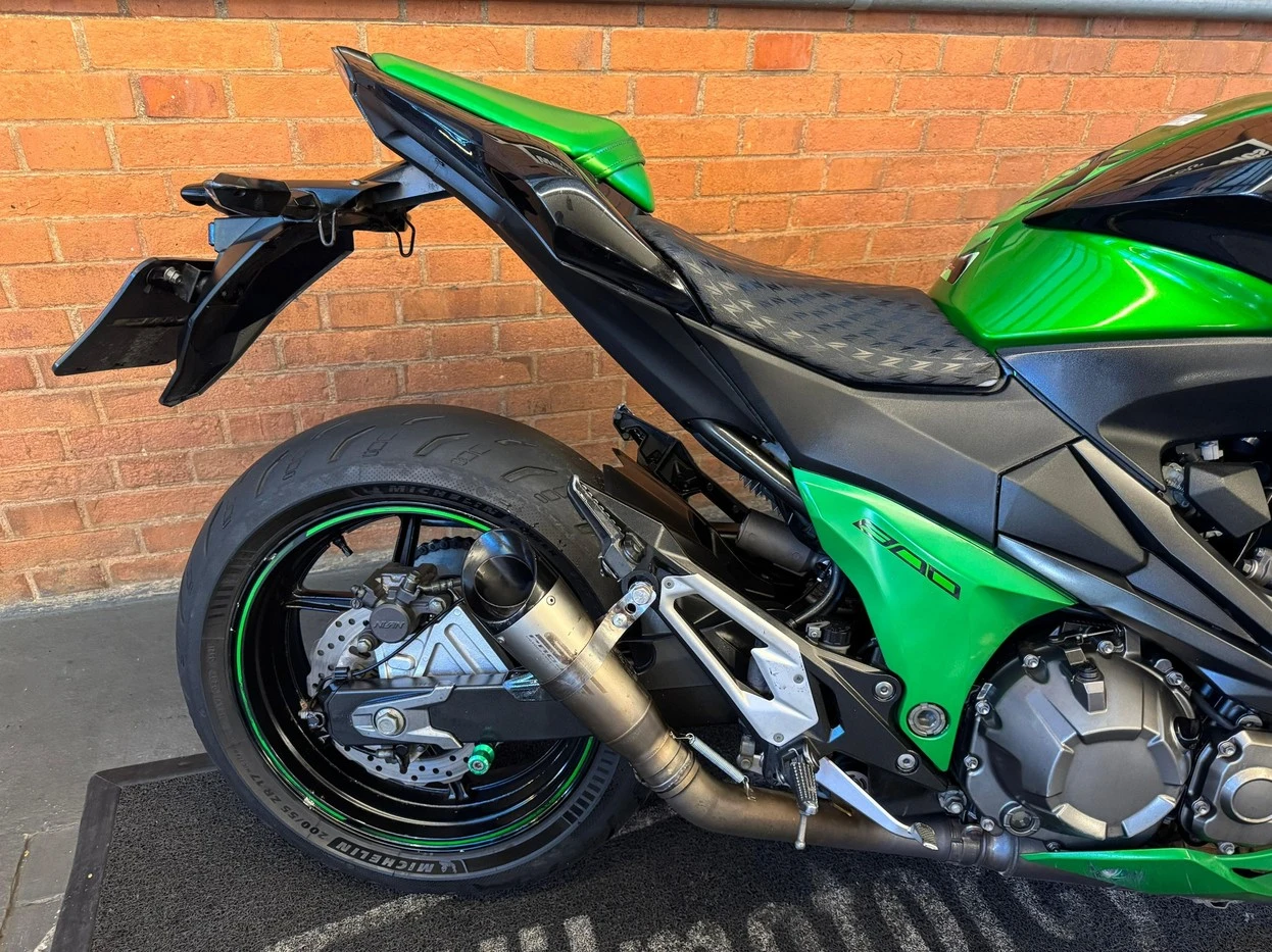 KAWASAKI Z800 ABS