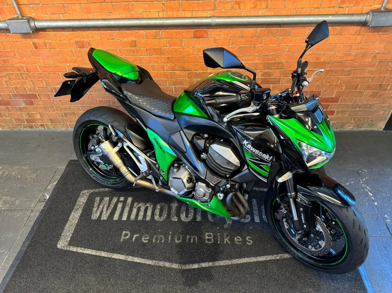KAWASAKI Z800 ABS