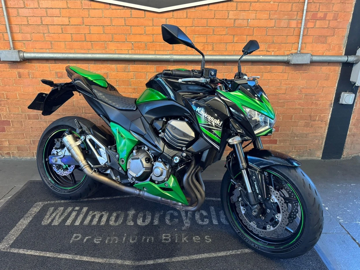 KAWASAKI Z800 ABS