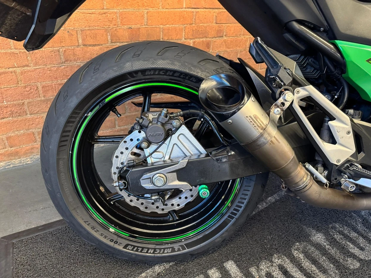 KAWASAKI Z800 ABS