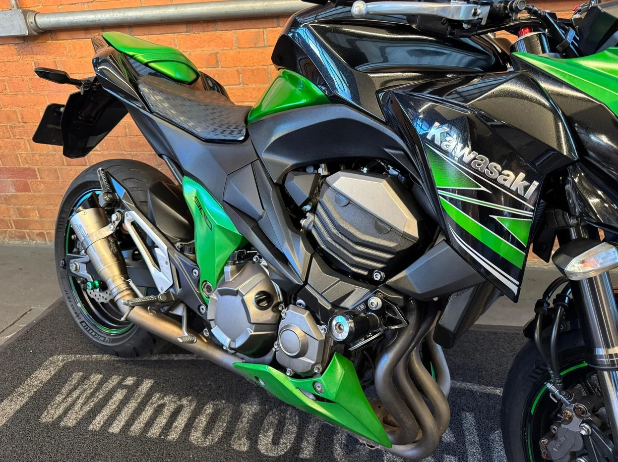 KAWASAKI Z800 ABS
