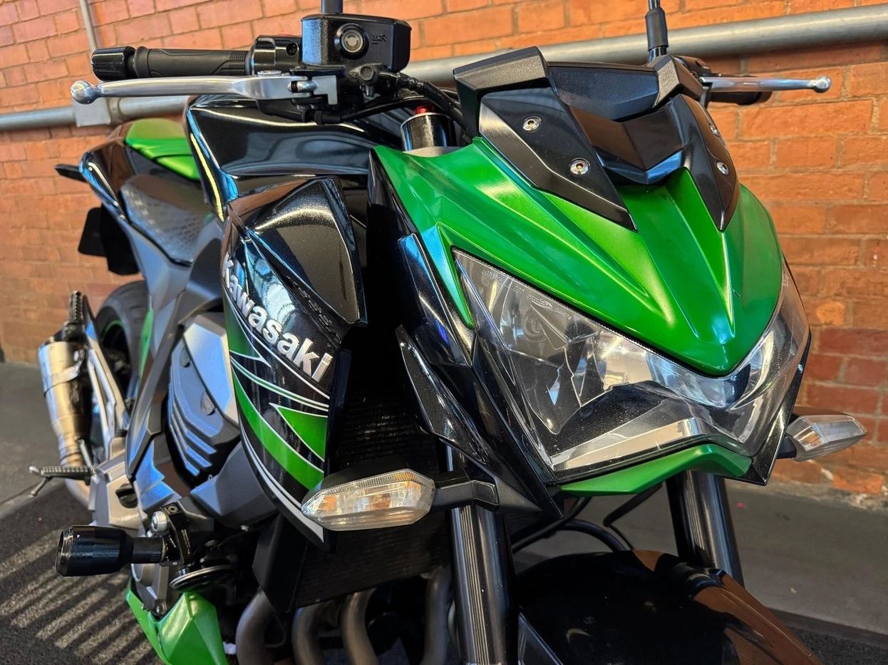 KAWASAKI Z800 ABS