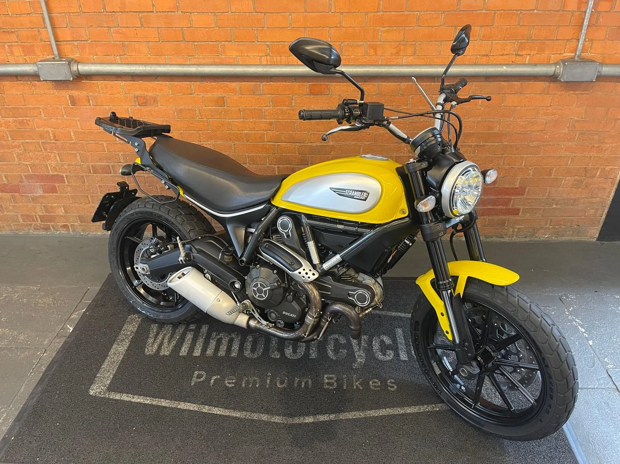DUCATI SCRAMBLER ICON