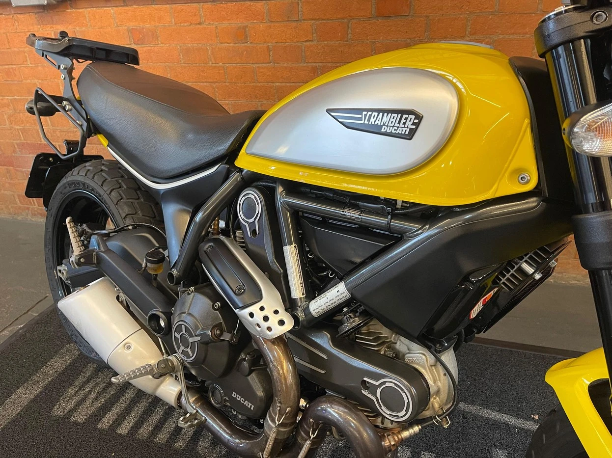 DUCATI SCRAMBLER ICON