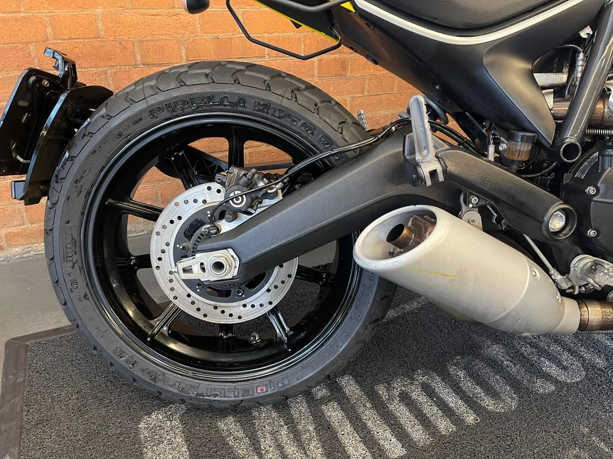 DUCATI SCRAMBLER ICON