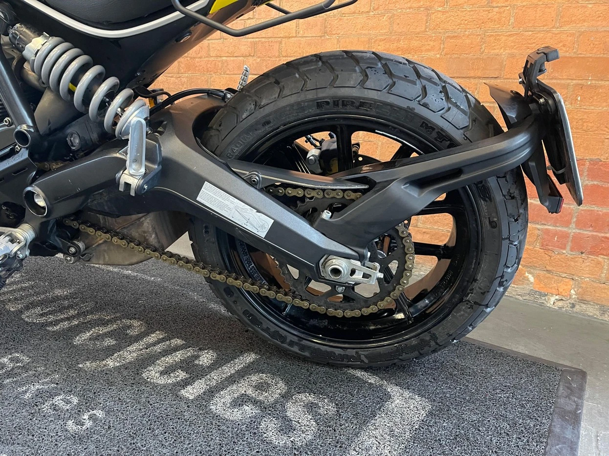 DUCATI SCRAMBLER ICON